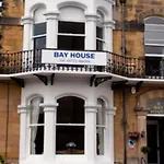 Bay House 펜션