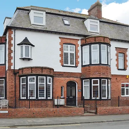 Bay House * Filey